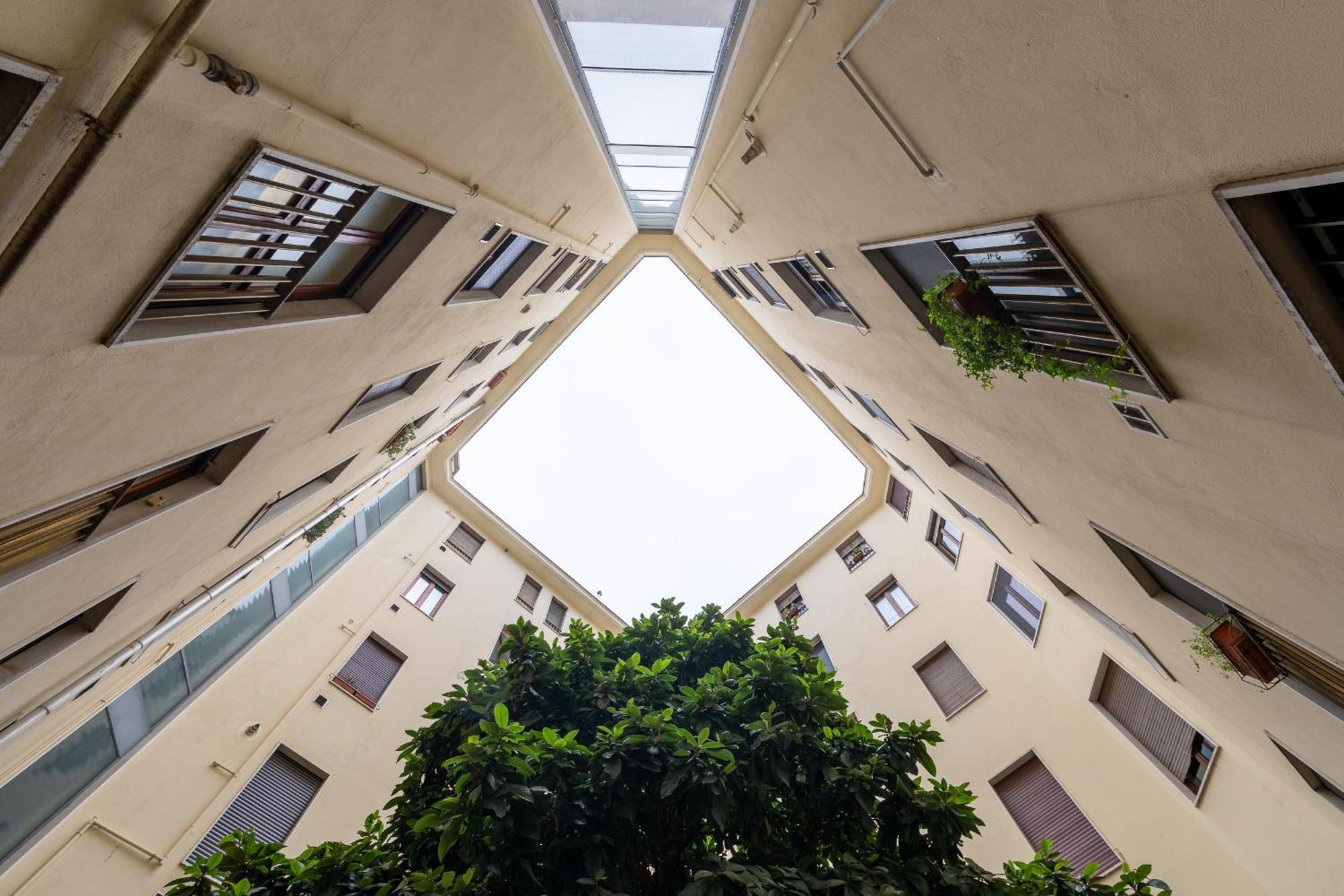 Eutropia - Ampio Appartamento In Porta Venezia Milan Exterior photo